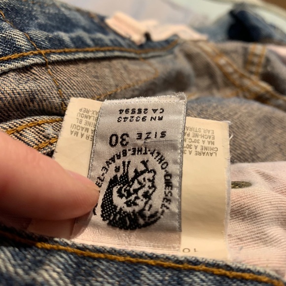 Men’s Vintage Diesel Jeans // 93243 // Size 30 - Picture 6 of 11